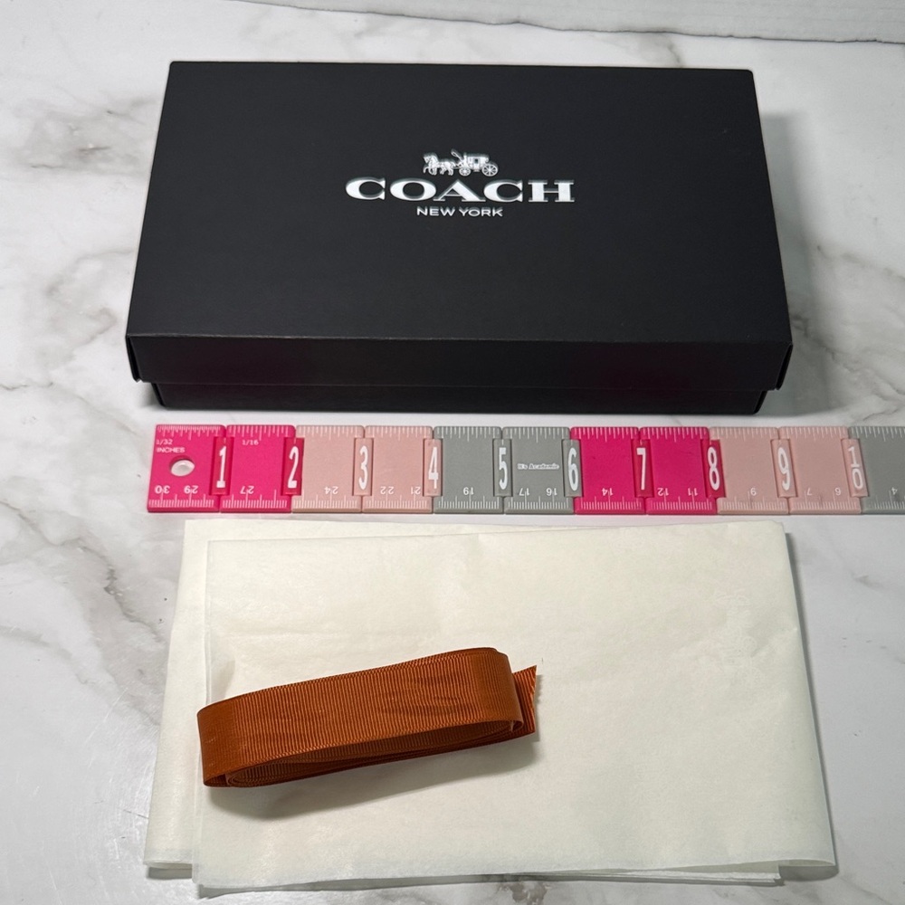 Authentic Coach Gift Box with Ribbon & Tissue Paper - Picture 2 of 13